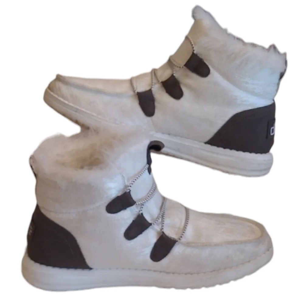Hey Dude Lea Fur White Winter Boot Slip On Bungie Faux Lace Up High Top Ankle